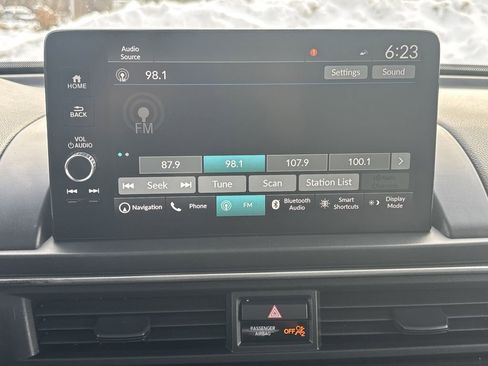 Certified 2023 Honda Pilot Touring image 20