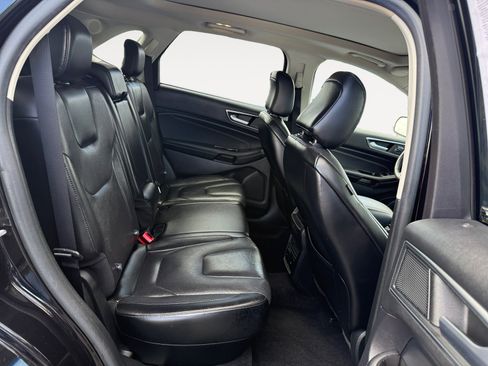 Certified 2020 Ford Edge Titanium w/ Equipment Group 301A FWD image 18