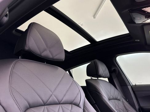 Certified 2024 BMW X6 xDrive40i w/ Premium Package AWD/4WD image 26