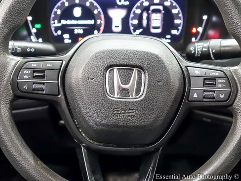 Used 2023 Honda Accord LX image 18