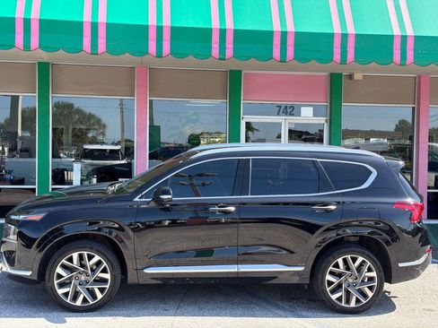 Used 2022 Hyundai Santa Fe Calligraphy AWD/4WD image 2
