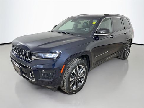 Used 2023 Jeep Grand Cherokee L Overland image 4