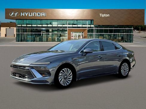 New 2026 Hyundai Sonata SEL FWD image 2