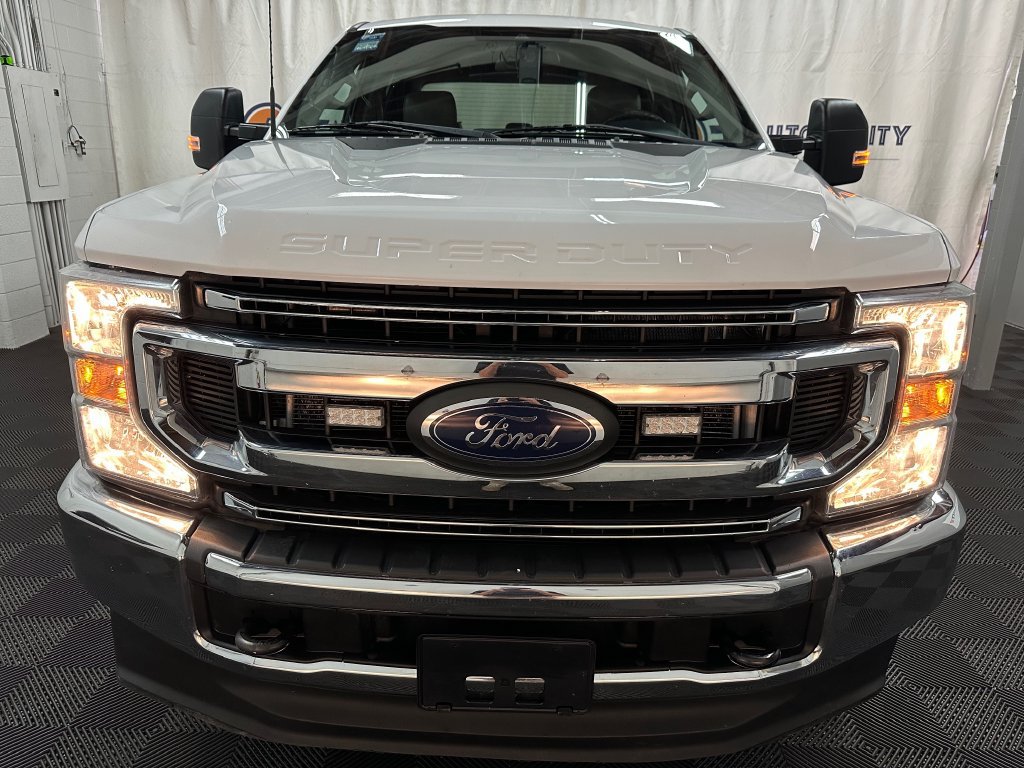 Used 2022 Ford F350 XL w/ STX Appearance Package AWD/4WD image 4