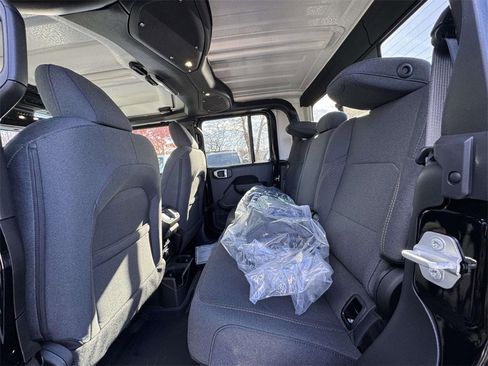 New 2026 Jeep Gladiator Willys image 14