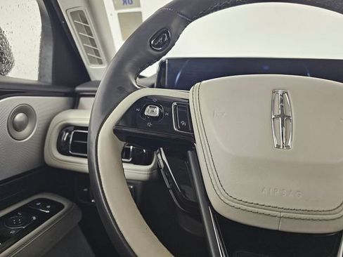 Certified 2025 Lincoln Aviator Reserve w/ Equipment Group 201A AWD/4WD image 33