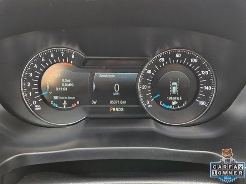Used 2018 Ford Explorer Platinum AWD/4WD image 32