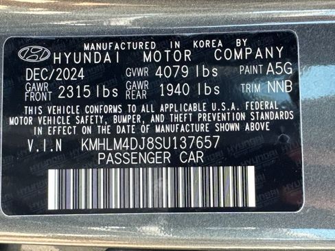 Certified 2025 Hyundai Elantra Hybrid FWD image 30