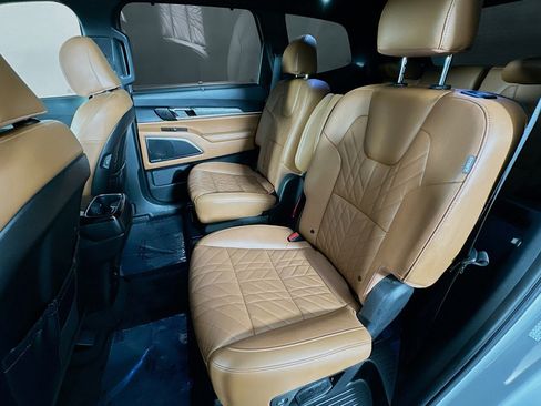 Used 2024 Kia Telluride SX X-Line image 9