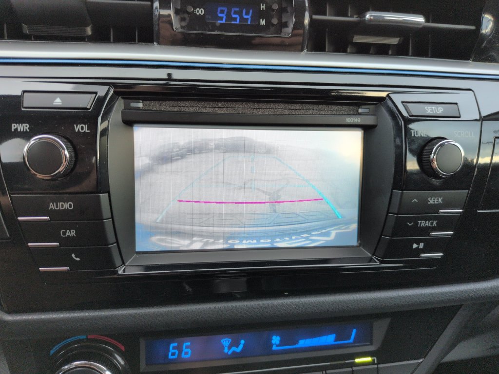Used 2015 Toyota Corolla S FWD image 20