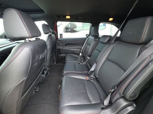 Used 2025 Honda Odyssey Sport-L image 11