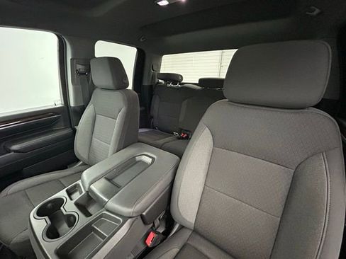 Used 2024 GMC Sierra 2500 SLE w/ SLE Convenience Package image 24