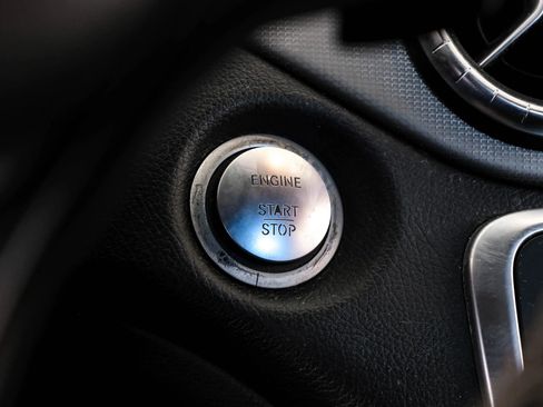 Used 2018 Mercedes-Benz CLA 250 image 20