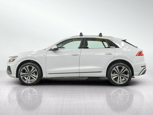 Used 2022 Audi Q8 Premium Plus w/ Premium Plus Package AWD/4WD image 2