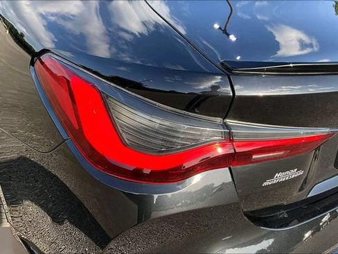 Used 2024 BMW M4 Coupe w/ M Driver's Package RWD image 21