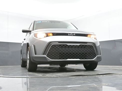 Used 2025 Kia Soul LX w/ LX Technology Package image 42