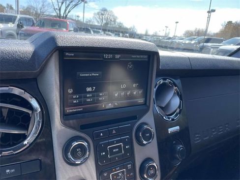 Used 2016 Ford F350 Platinum w/ FX4 Off-Road Package image 18