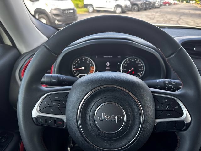 Certified 2023 Jeep Renegade Trailhawk AWD/4WD image 22