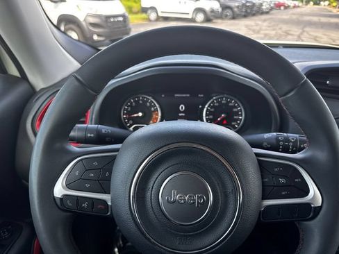 Certified 2023 Jeep Renegade Trailhawk AWD/4WD image 22