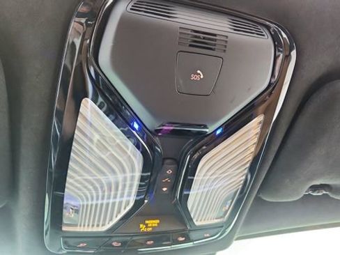 Used 2021 BMW X7 xDrive40i w/ M Sport Package image 61