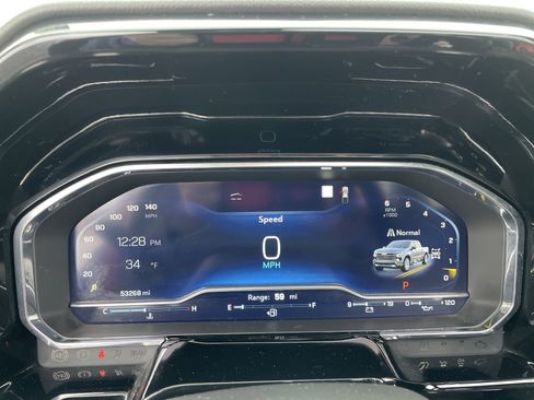 Certified 2022 Chevrolet Silverado 1500 High Country w/ High Country Premium Package image 11