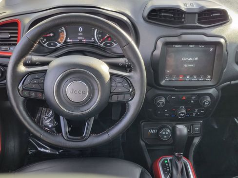 Used 2022 Jeep Renegade Trailhawk w/ Sun/Sound Group image 5