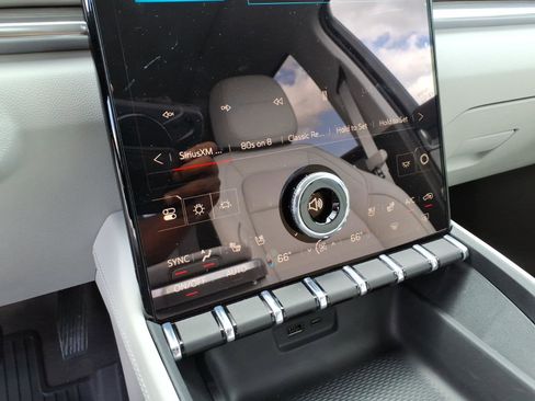 New 2026 GMC Terrain Denali w/ LPO, Floor Liner Package image 14