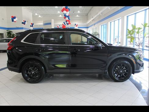 Certified 2024 Honda CR-V Sport-L image 4