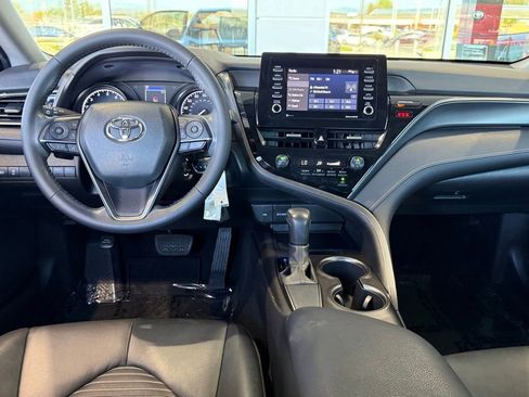 Certified 2021 Toyota Camry SE w/ Carpet Mat Package (TMS) image 33