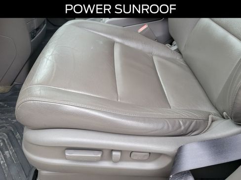 Used 2017 Honda Odyssey EX-L image 17