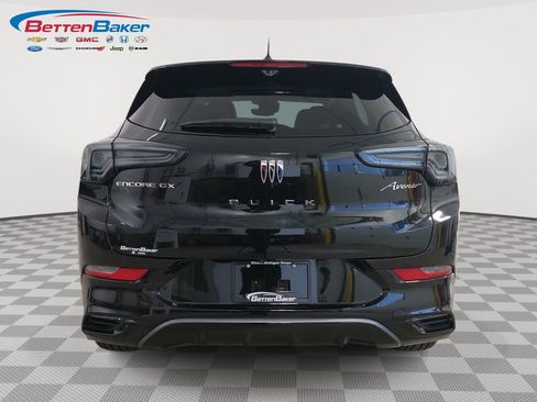 Used 2024 Buick Encore GX Avenir w/ Avenir Technology Package FWD image 6
