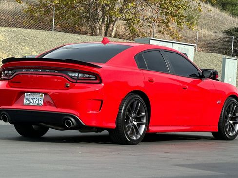 Used 2023 Dodge Charger Scat Pack w/ Harman/Kardon Audio Group image 4