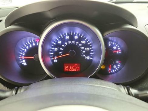 Used 2012 Kia Soul + w/ Audio Pkg image 23