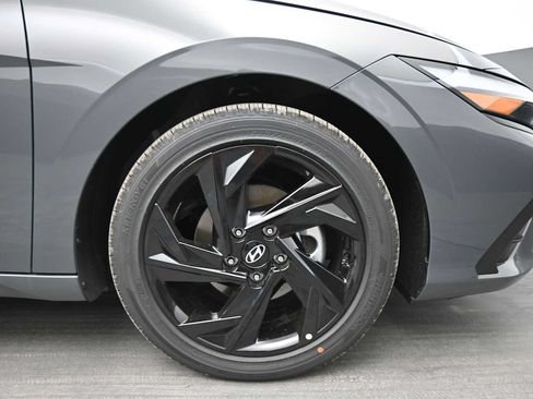 New 2026 Hyundai Elantra Sport FWD image 10