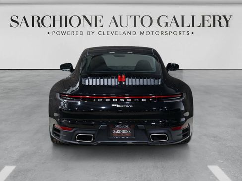 Used 2022 Porsche 911 Carrera RWD image 4