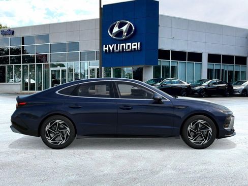 New 2026 Hyundai Sonata SEL FWD image 7