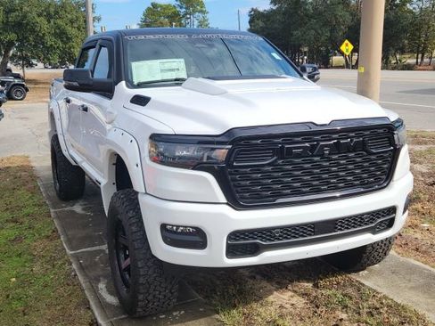 New 2025 RAM 1500 Big Horn AWD/4WD image 60