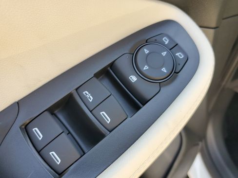 New 2026 Buick Encore GX Sport Touring image 17