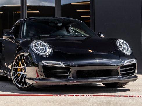 Certified 2015 Porsche 911 Turbo S AWD/4WD image 9