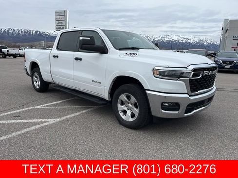 Used 2025 RAM 1500 Big Horn AWD/4WD image 1