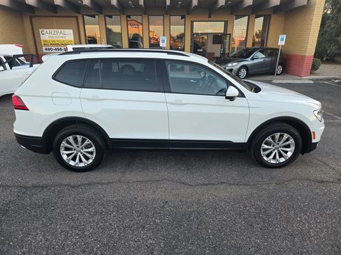 Used 2018 Volkswagen Tiguan S image 18
