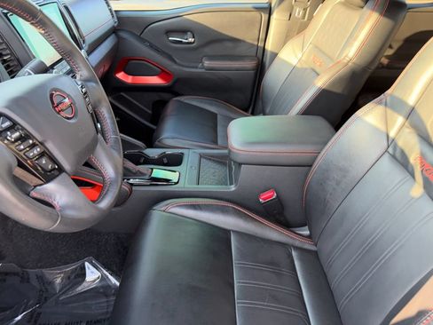 Used 2023 Nissan Frontier Pro-X w/ Pro-X Premium Package RWD image 11
