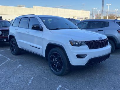 Used 2020 Jeep Grand Cherokee Laredo