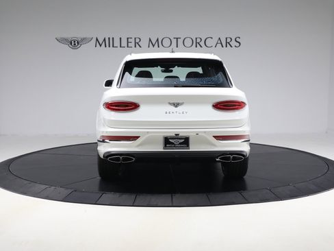 New 2025 Bentley Bentayga image 4
