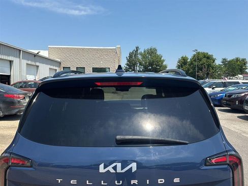 Used 2023 Kia Telluride EX X-Line AWD/4WD image 8
