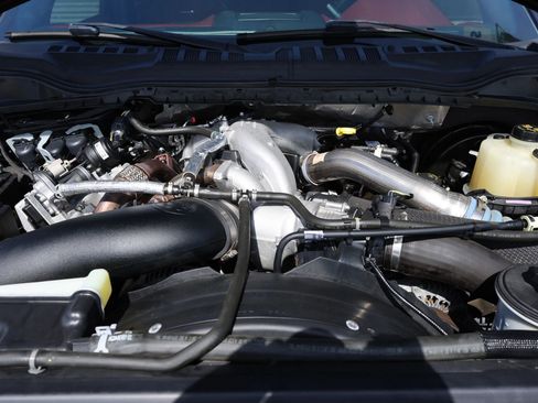 Used 2021 Ford F350 Platinum w/ Tremor Off-Road Package image 49