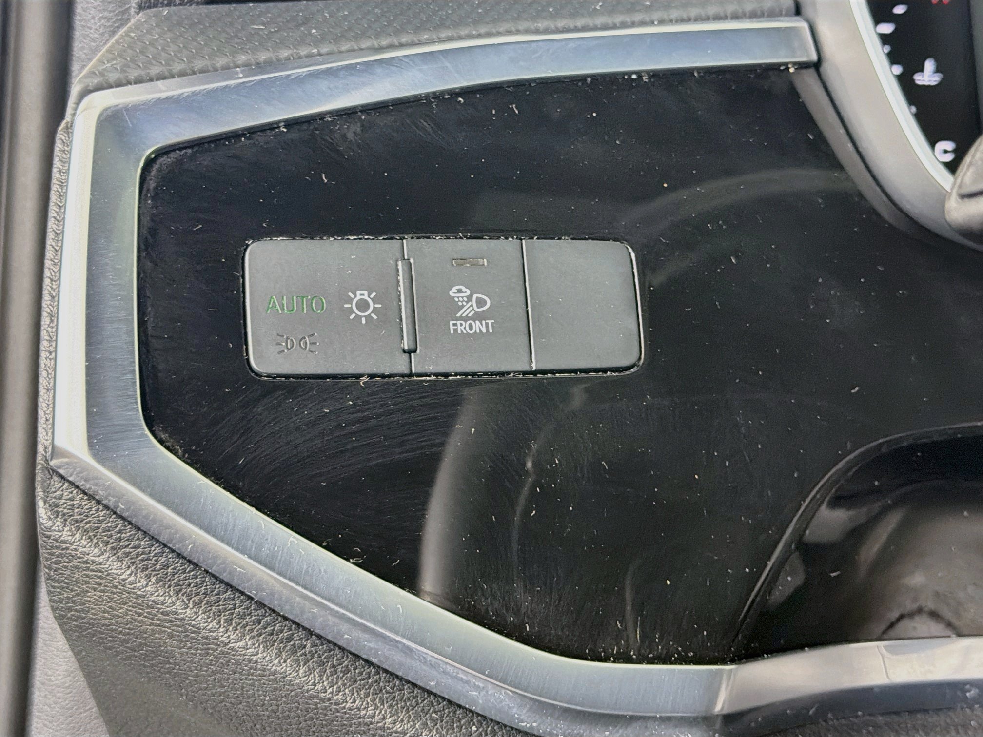 Used 2023 Audi Q3 2.0T Premium AWD/4WD image 16