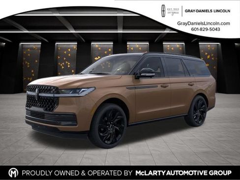 New 2026 Lincoln Navigator Black Label AWD/4WD image 1
