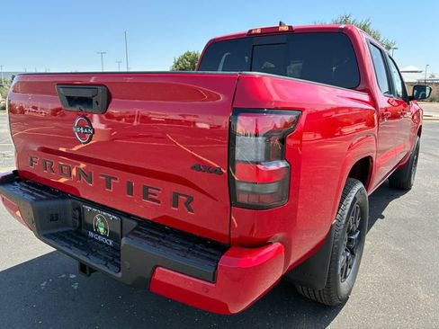 New 2026 Nissan Frontier SV w/ SV Convenience Package AWD/4WD image 6