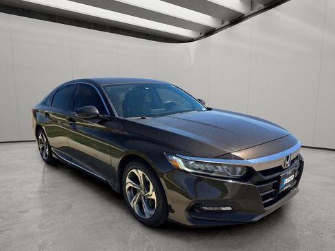 Used 2018 Honda Accord EX-L image 7